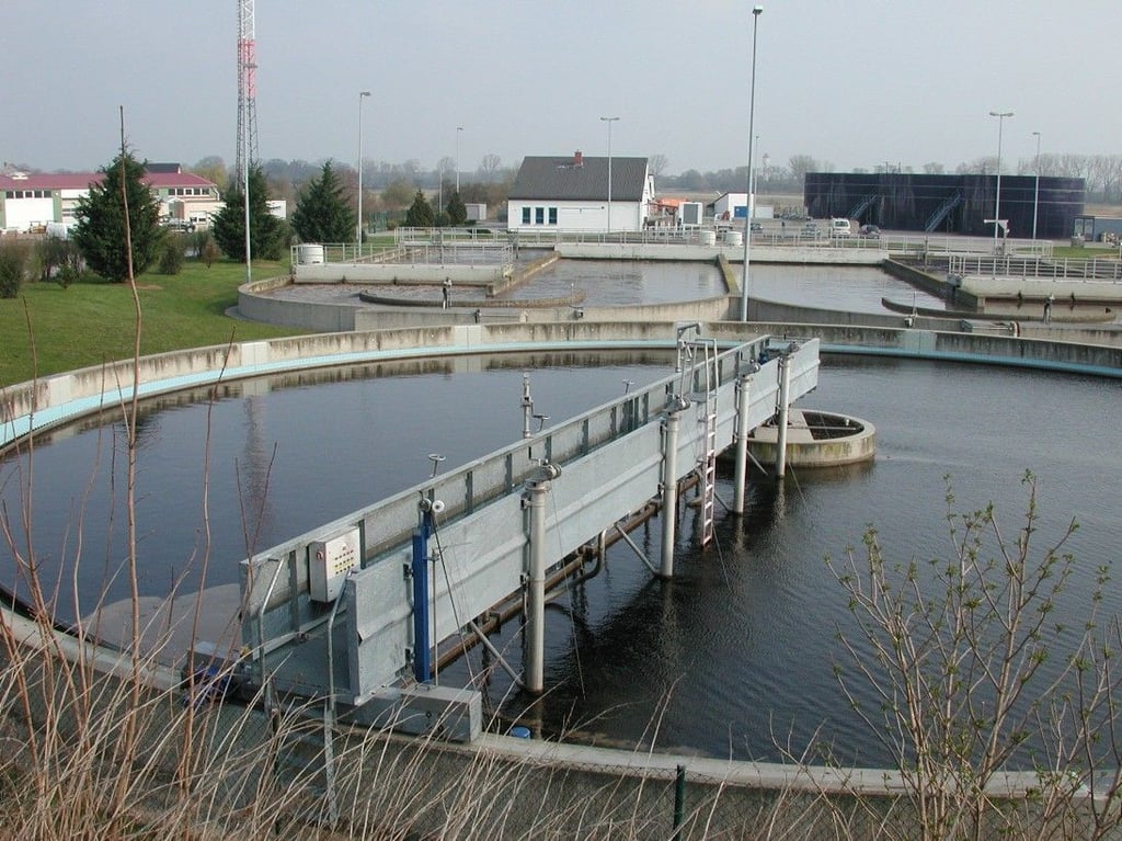 Im Klärwerk in Hecklingen läuft das Schmutz- und das Regenwasser aus dem Abrechnungsgebiet II zusammen.