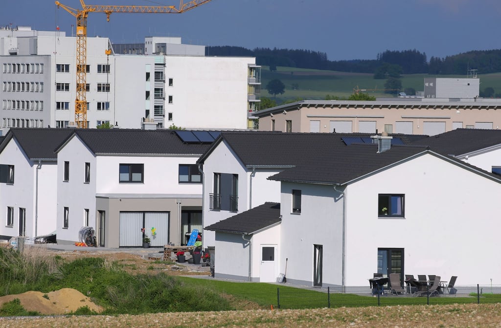 Sie sind stolzer Besitzer eines Eigenheims? Dann müssen Sie in diesem Jahr eine Grundsteuererklärung abgeben.