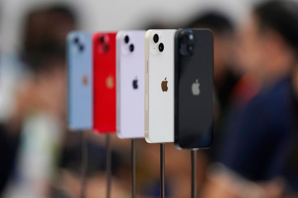 Die neuen iPhone 14 Telefone sind auf einer Apple-Veranstaltung auf dem Campus des Apple-Hauptquartiers. Foto: Jeff Chiu
