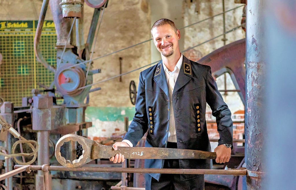 Tony Saar führt Besucher auch durch den Herrmannschacht.