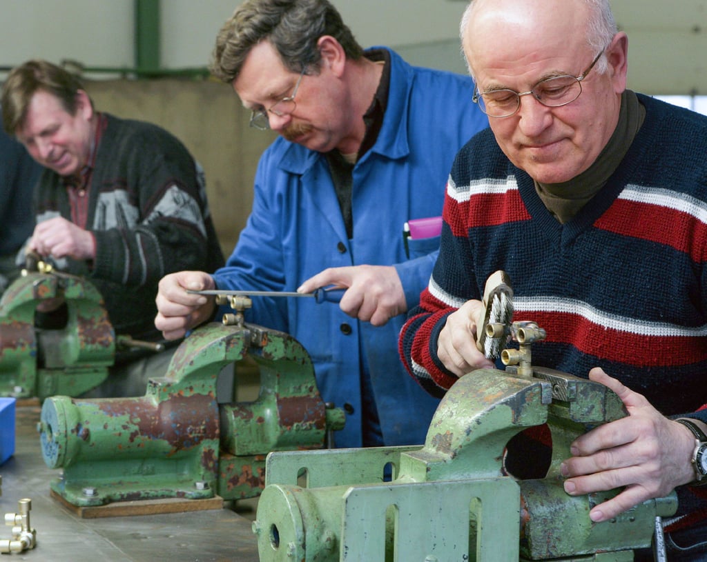 Wer schon Regelaltersrente bezieht, darf unbegrenzt hinzuverdienen.