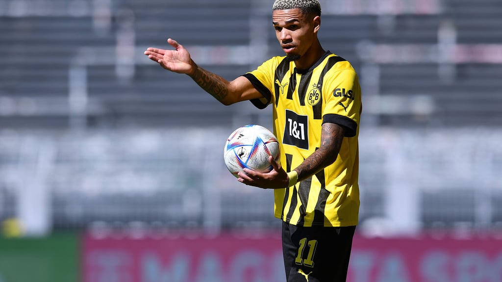 Justin Njinmah spielt normalerweise in der Regionalliga für die zweite Mannschaft des BVB.