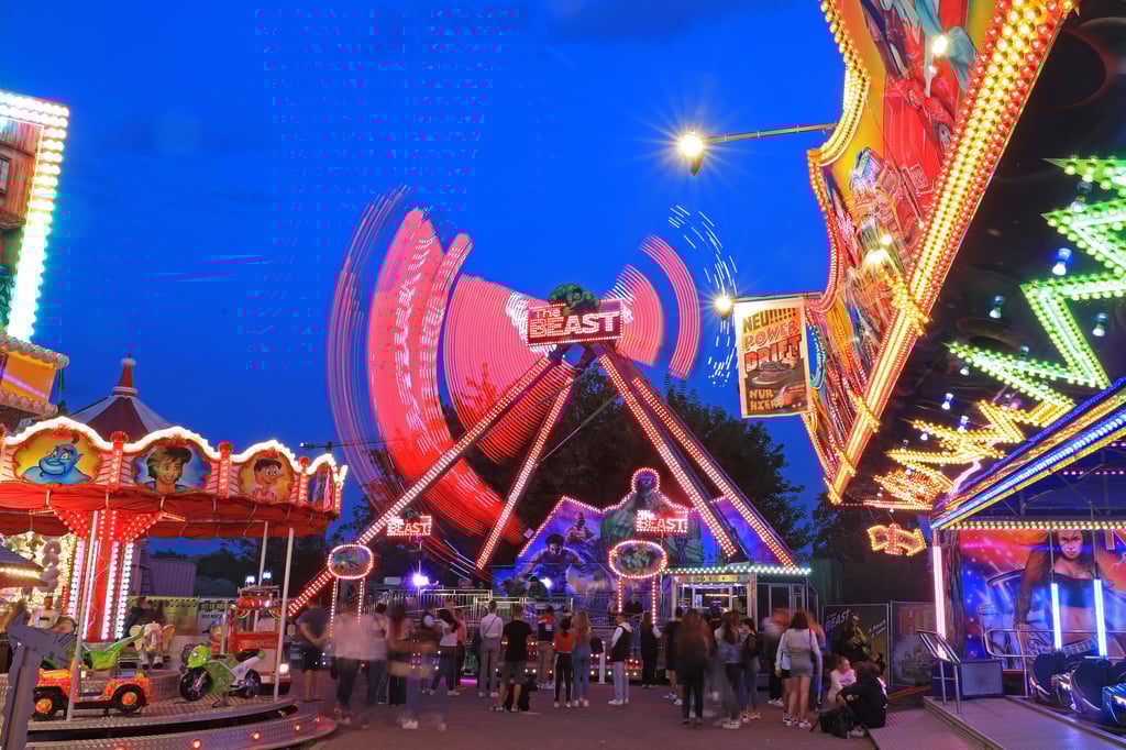 Die diesjährige Herbstmesse in Magdeburg wirft ihre Schatten voraus. Ab 23. September 2022 laden die Schausteller auf den Messeplatz „Max Wille“ ein.