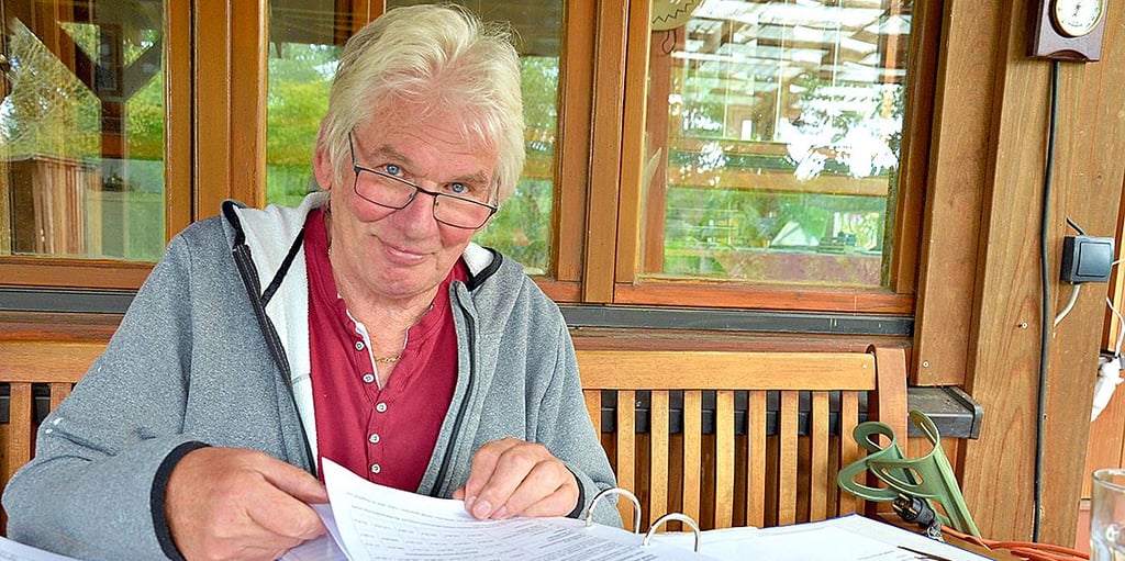 Burkhard Herrmann fühlt sich überfordert und von der Verwaltung im Stich gelassen.
