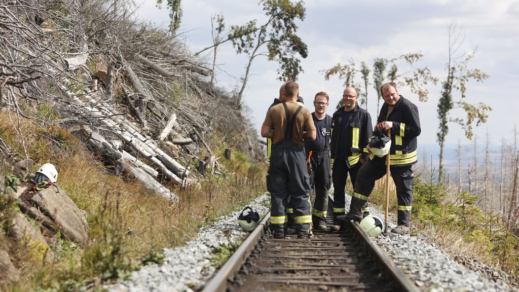 Das Feuer im Harz ist gelöscht. Die Brandwache übernimmt nun der Nationalpark Harz.