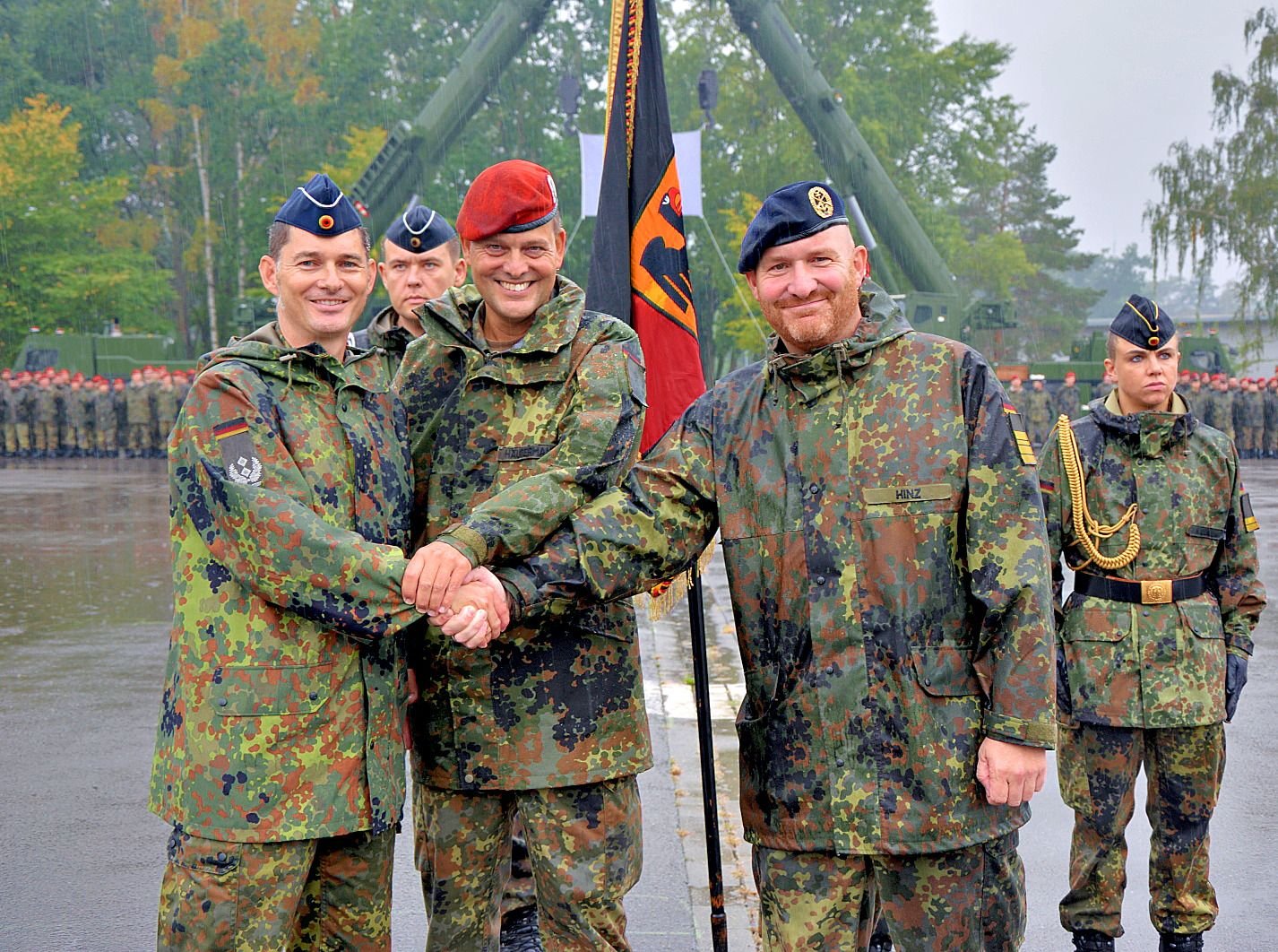 Neuer Kommandeur Von Knapp 1000 Soldaten: Bundeswehr: Thorsten Fennel ...