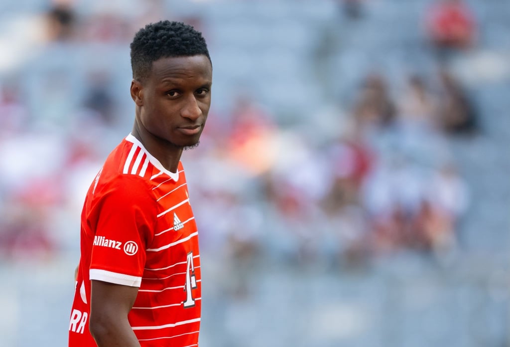 Muss an der Patellasehne operiert werden: Bayern-Profi Bouna Sarr.