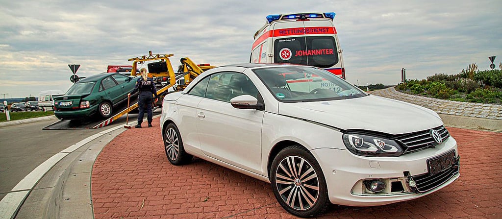 Zu einem Unfall ist es Dienstag, gegen 11.25 Uhr im Eutzscher Kreisel gekommen. Ein Fahrer wurde leicht verletzt.