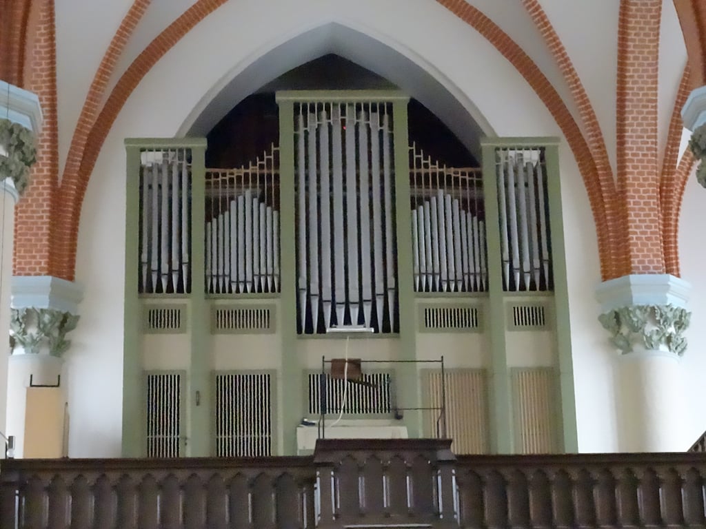 Die Orgel in der Magdeburger Ambrosiuskirche.