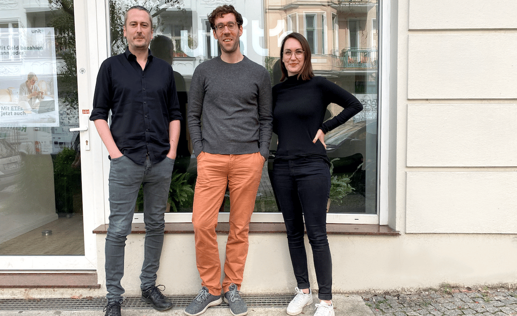 „Geldanlage ist alternativlos.“, Fabian Mohr (Mitte) ist Entwickler einer Geldanlage-App.