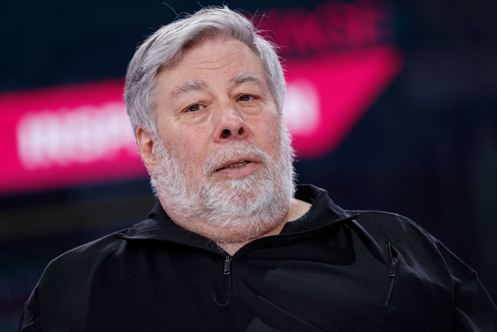 „Wir machen die Sachen viel zu digital“, sagt Steve Wozniak, Mitgründer von Apple über die Entwicklung von Autos.