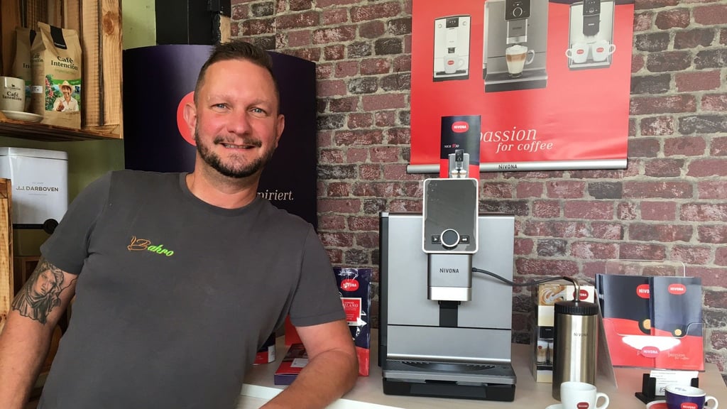 Norman Bahro: „Ich freu mich auf eure Kaffeemaschinen-Bilder und wünsche viel Glück.“