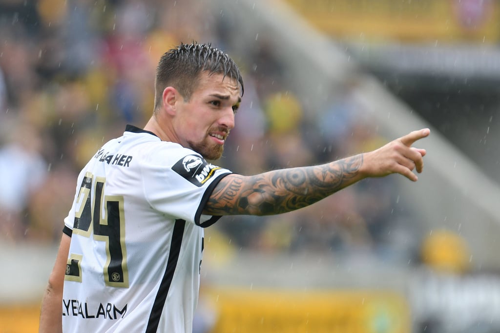 Luca Schnellbacher vom SV Elversberg führt die Torschützenliste der 3. Liga an.
