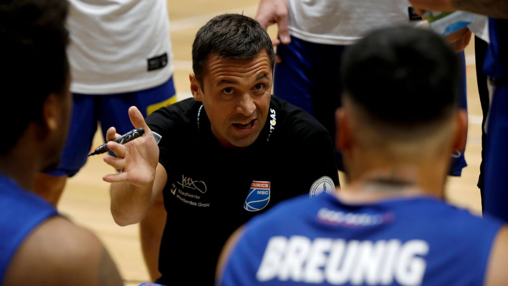 MBC-Headcoach Igor Jovovic und sein Team haben am Sonntag nun kurzfristig frei.