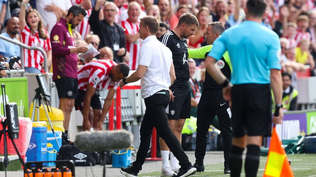 Jesse Marsch musste das Feld im Spiel von Leeds gegen Brentford verlassen.