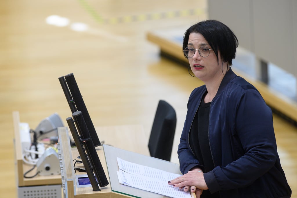 Henriette Quade (Linke) zieht gegen die Landesregierung vor das Landesverfassungsgericht.