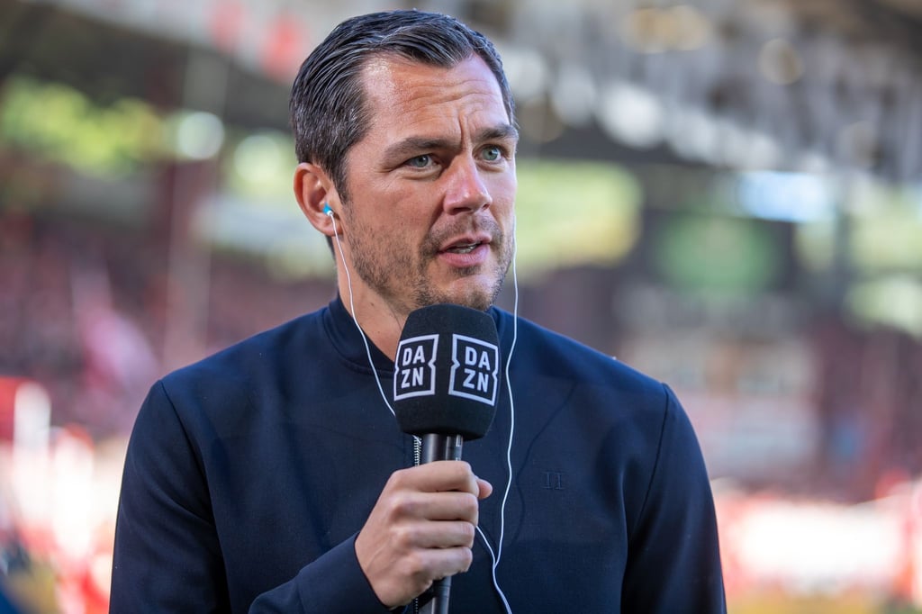 Marcel Schäfer, Sportdirektor von VfL Wolfsburg, spricht im Interview.