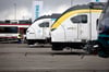 Auf der Bahntechnikmesse InnoTrans präsentieren Hersteller vor allem Züge mit alternativer Antriebstechnik.