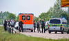 Nach der Bluttat waren Polizei und Rettungskräfte in der Weststraße in Halle-Neustadt mit einem Großaufgebot vor Ort. 