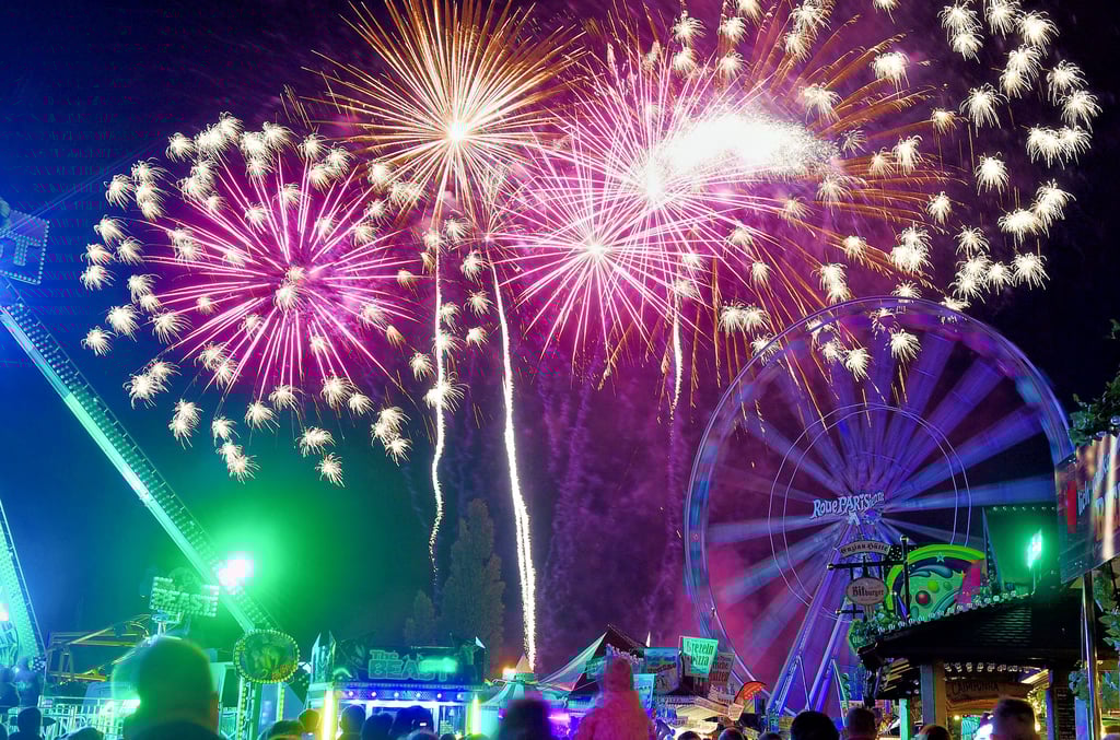 Mit dem Höhenfeuerwerk am Montagabend auf dem Wiesengelände fand der Jubiläumswiesenmarkt seinen krönenden Abschluss.