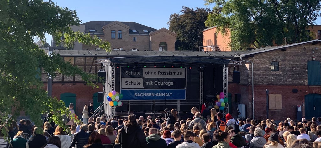 540 Schüler kamen auf dem Steintor-Campus zum Landestag der Schulen mit Courage zusammen.