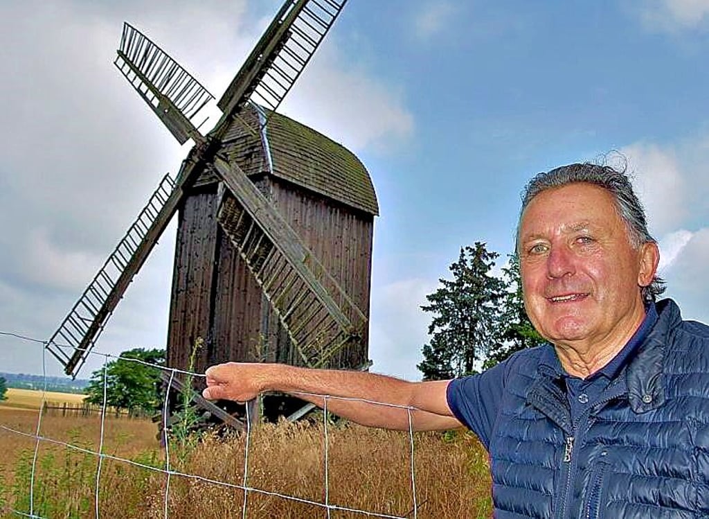 Helmut Russ möchte gemeinsam mit Hilfe des Mühlenvereins das denkmalgeschützte Bauwerk in Etingen retten