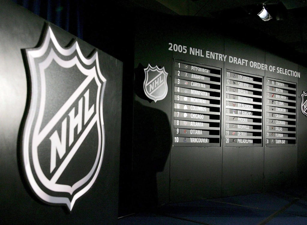 Die nordamerikanische Eishockey-Liga NHL gastiert in Prag.