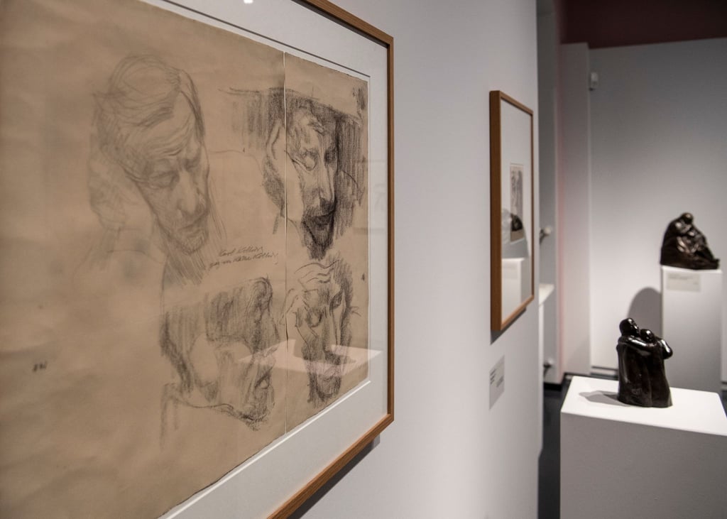 Die Bleistift- und Kohlezeichnung "Dr. Karl Kollwitz" (1940) ist zum ersten Mal im Käthe-Kollwitz-Museum zu sehen.