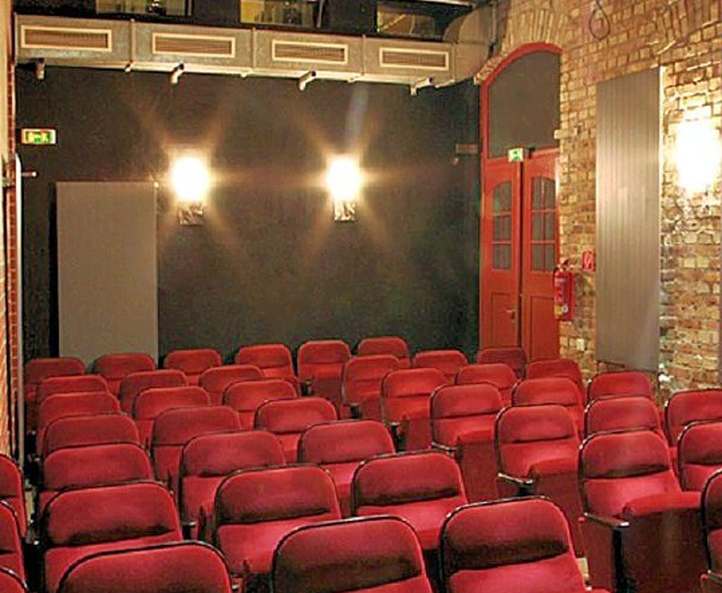 Der Saal des Kiez-Kinos in der Bertolt-Brecht-Straße