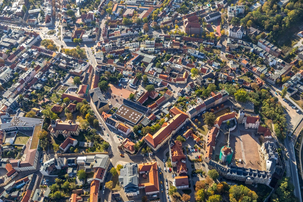 Die Wirtschaft in der Stadt Bernburg brummt (noch).