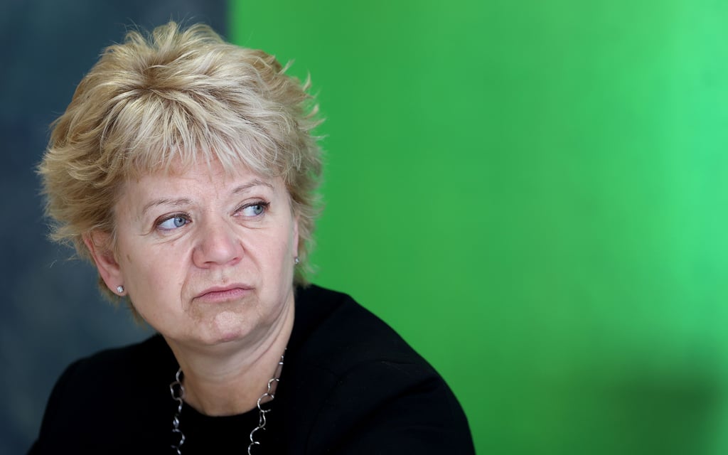 Cornelia Lüddemann, Fraktionsvorsitzende der Grünen im Landtag von Sachsen-Anhalt, kritisiert die schlechte Erreichbarkeit des geplanten neuen Landeskriminalamts.