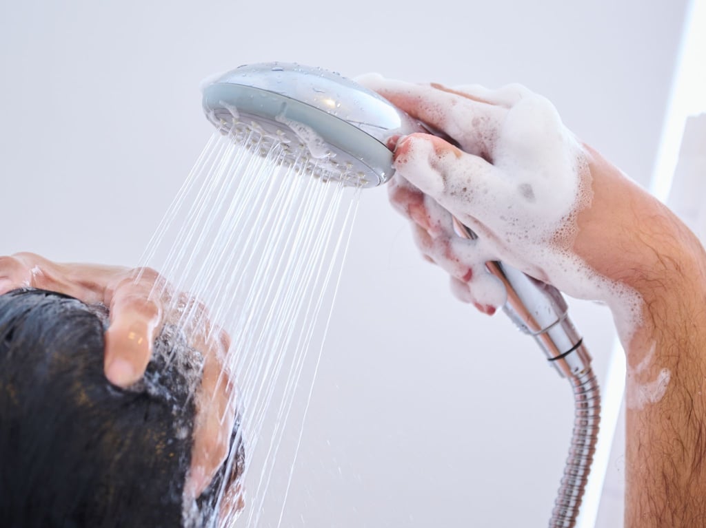 Die tägliche Dusche gehört für viele Menschen dazu - zur Körperhygiene, aber auch, um beschwingt in den Tag zu starten.