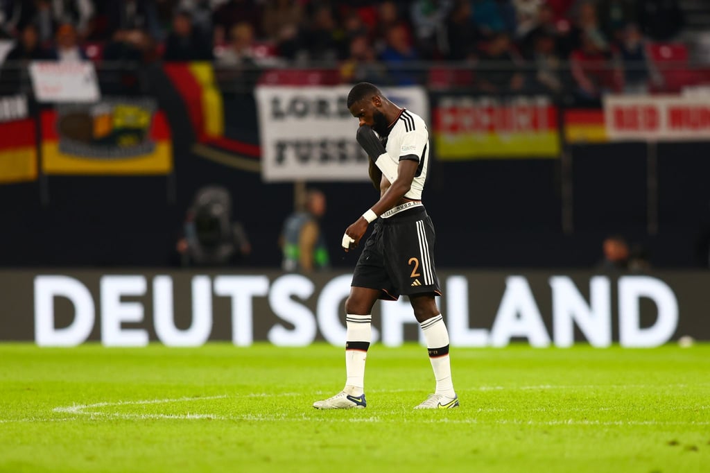 Für Antonio Rüdiger heißt es Aussetzen: Er ist für das Spiel gegen England gesperrt.