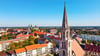 Der neugotische Turm der Stadtkirche Merseburg stammt von 1872 und gehört damit seit 150 Jahren zum Stadtbild.