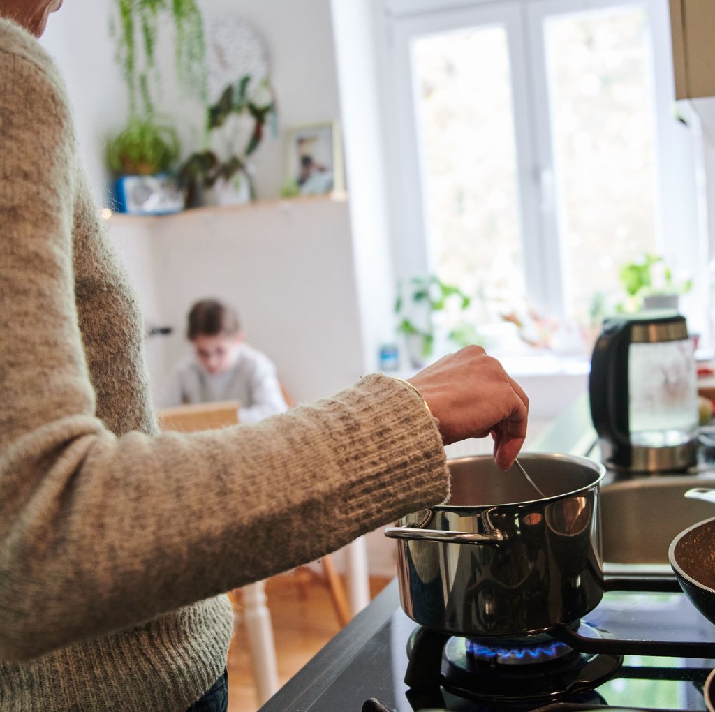 Wie kann ich Energiekosten im Alltag sparen? Die Nachfrage nach Beratungsangeboten der Verbraucherzentrale ist im Salzlandkreis gerade jetzt besonders groß. Zum Teil sind die Sprechstunden frühzeitig ausgebucht.