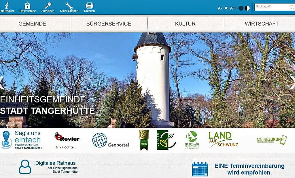 Auf der Startseite der Stadt Tangerhütte können sich die Bürger ins digitale Rathaus einwählen und dort die verschiedensten Verwaltungsangelegenheiten online absolvieren.