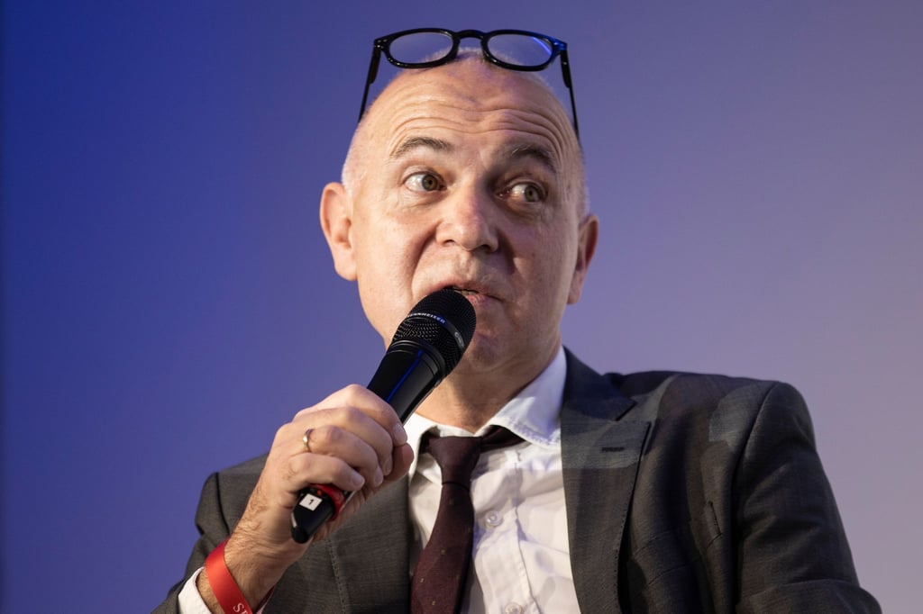 Bernd Neuendorf, Präsident des Deutschen Fußball-Bundes DFB, warnt vor der Schließung von Sportstätten.