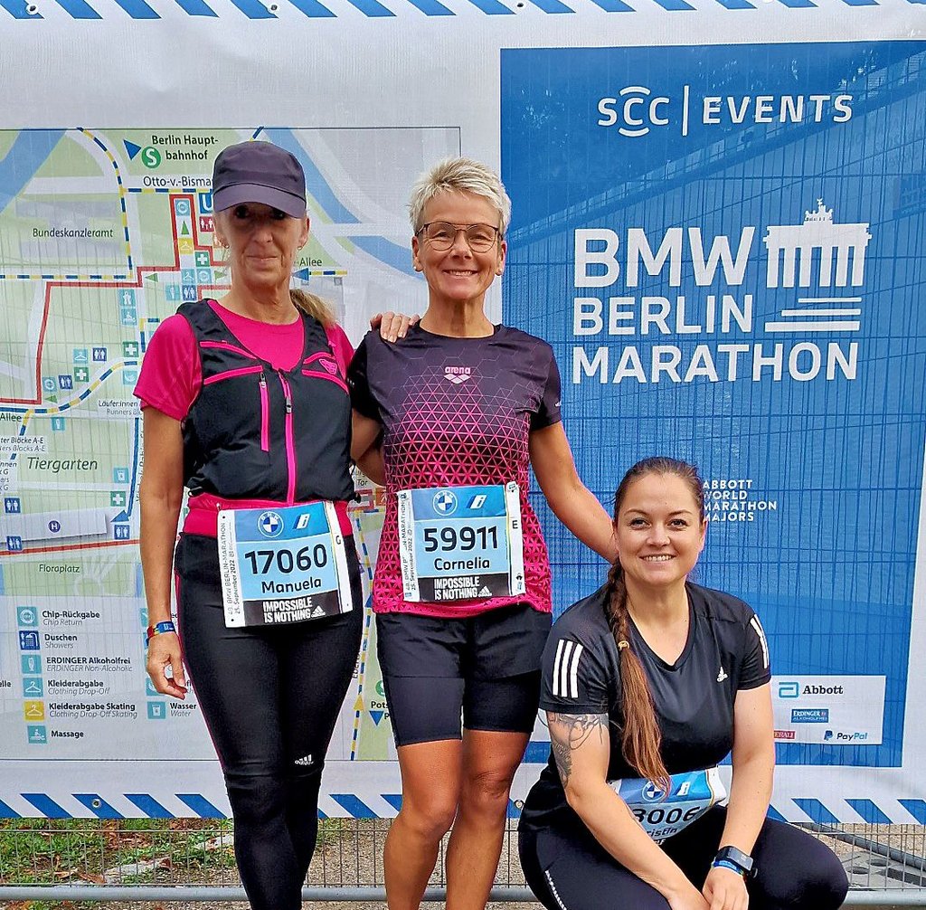 Manuela Felsche, Cornelia Klockau und Christin Bartsch-Felsche liefen beim 48. Berlin Marathon mit.