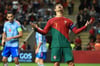 Portugals Cristiano Ronaldo ärgert sich nach einer verpassten Torchance.