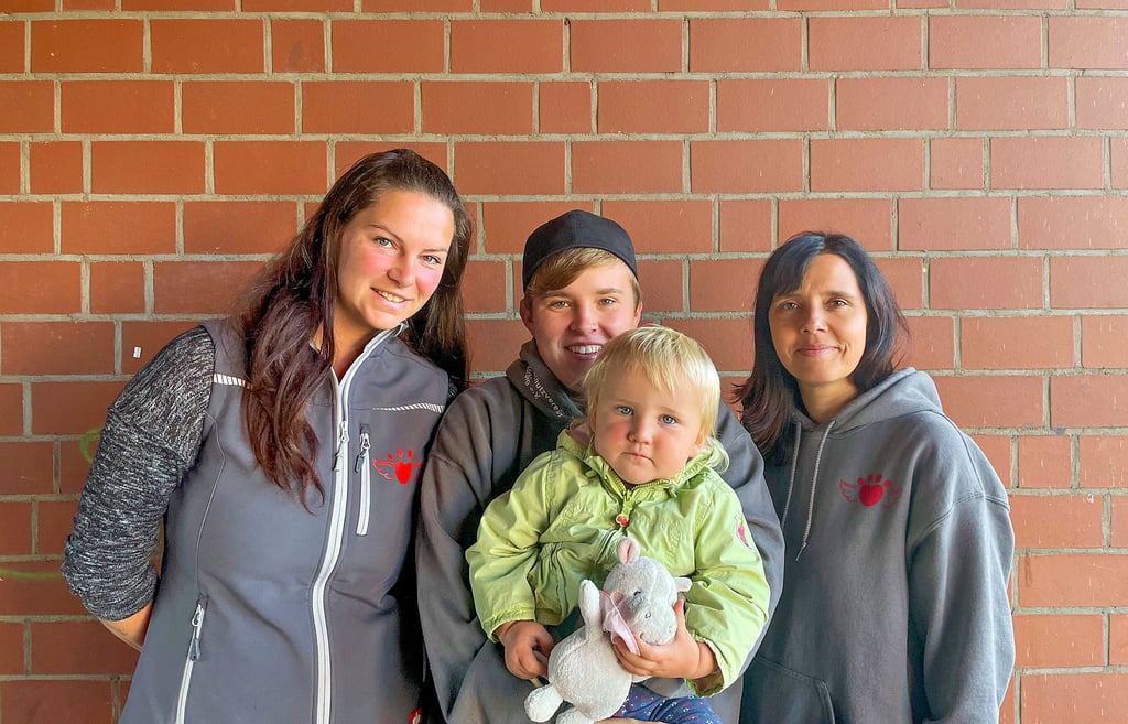 Stolz blicken sie auf ihre zweite Saison zurück: Anja Gulitz, Lena Anton und Rebecca Hübsch (v.r.) mit Tochter Hanni.