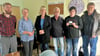 Mit Jannek Thurm (2. von rechts) hatte sich lediglich ein Jugendlicher aus Sandau zum Bürgermeistertreff im Jugendklub eingefunden. 