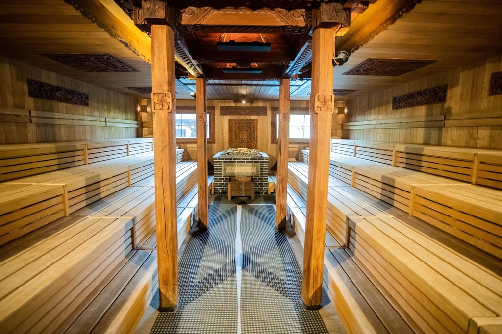 Eine Aufgusssauna im Vabali Spa Berlin.