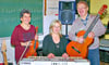 Seit 25 Jahren besteht die Musikschule „Kreativ“ von Wolfgang Danziger mit  den Lehrkräften Michaela Schmidt (v.l.) und Sylvia Wrobel.