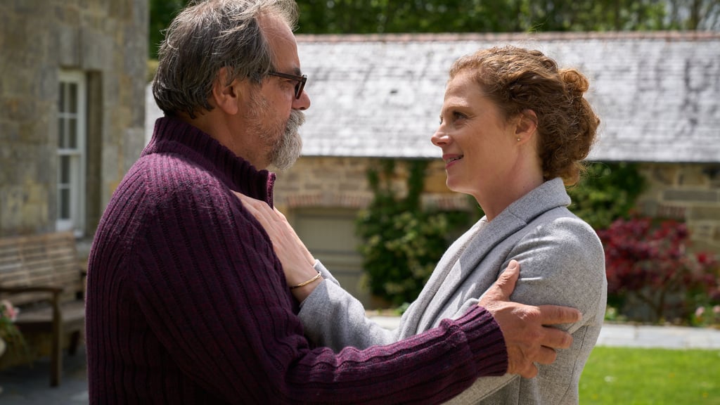 Trost vom Vater: Matthias Brenner mit Film-Tochter Anja Antonowicz in der Rosamunde-Pilcher-Verfilmung "Hochzeitstag"
