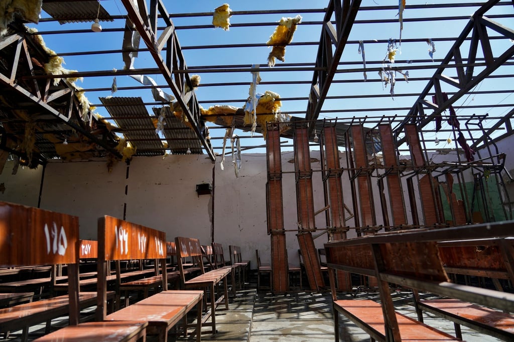 Bei einem Bombenanschlag auf eine Privatschule in der afghanischen Hauptstadt Kabul waren nach Angaben der Vereinten Nationen 43 Schülerinnen und Schüler ums Leben gekommen.