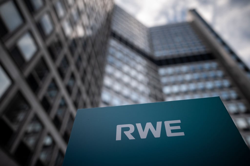 Die RWE-Zentrale an der Huyssenallee in Essen.