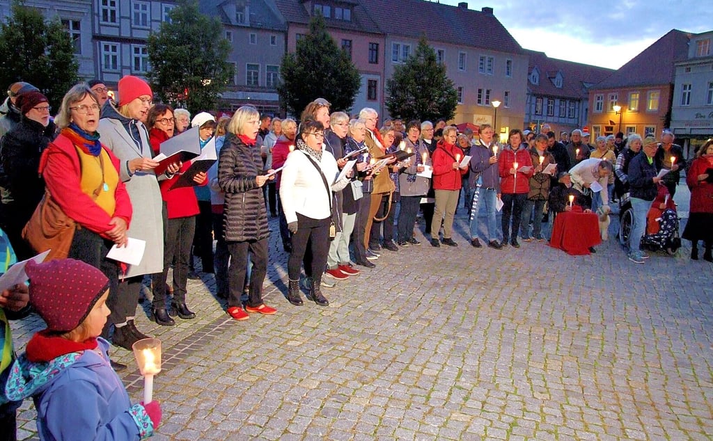 Stendal singt zum Tag der Deutschen Einheit und beteiligt sich so an der bundesweiten Aktion.