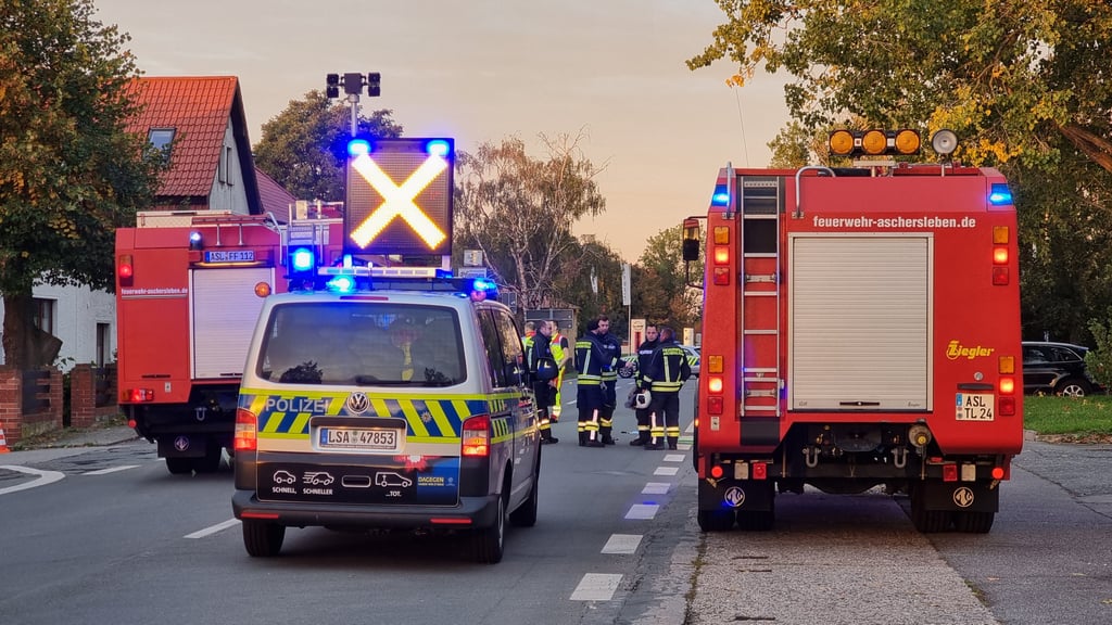Ein tödlicher Unfall hat sich in der Ermslebener Straße in Aschersleben ereignet.