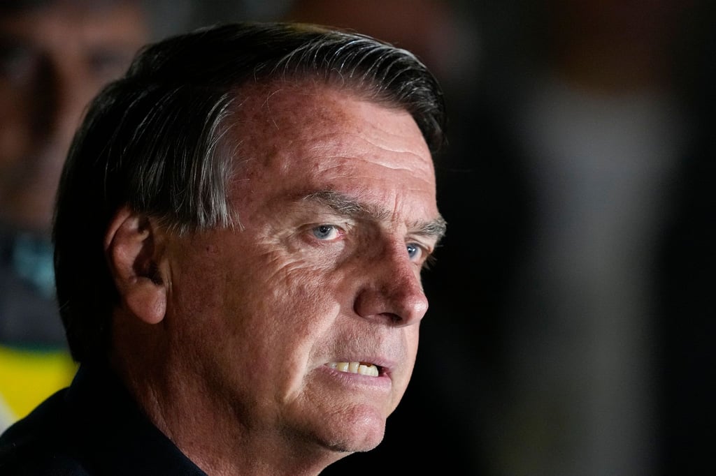 Brasiliens Präsident Jair Bolsonaro bei einer Pressekonferenz in Brasilia.
