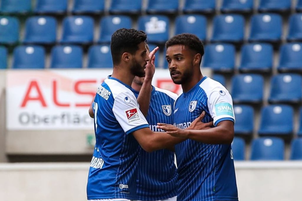 Leon Bell Bell (r.) und Mohammed El Hankouri (l.) vom 1. FC Magdeburg.